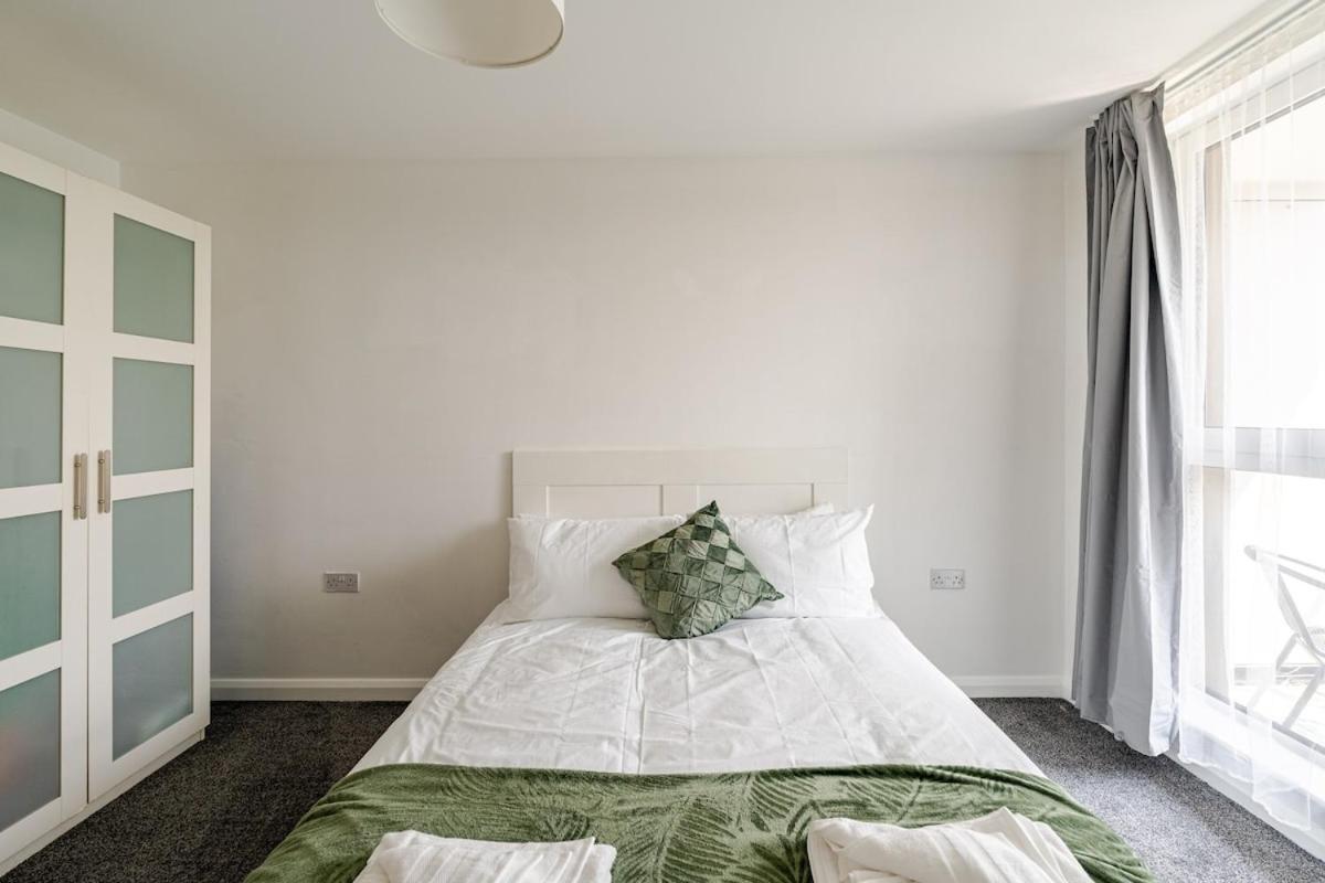 1 Bedroom In Tottenham 20 Mins To & Appartamento Londra