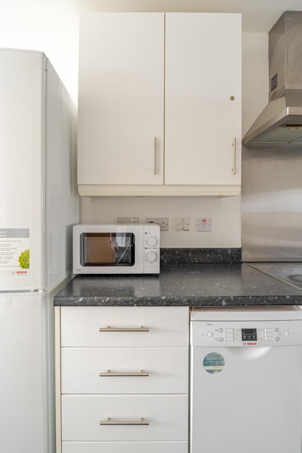1 Bedroom In Tottenham 20 Mins To & * Londra